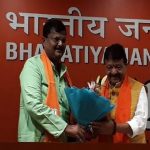 AFB8A9CE-881C-45DF-92EE-2311D51F77EB